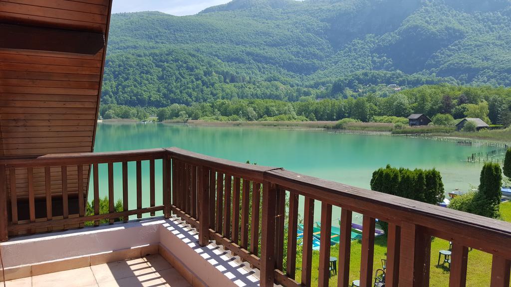 Les Sirenes Hotel Lepin-le-Lac Екстериор снимка